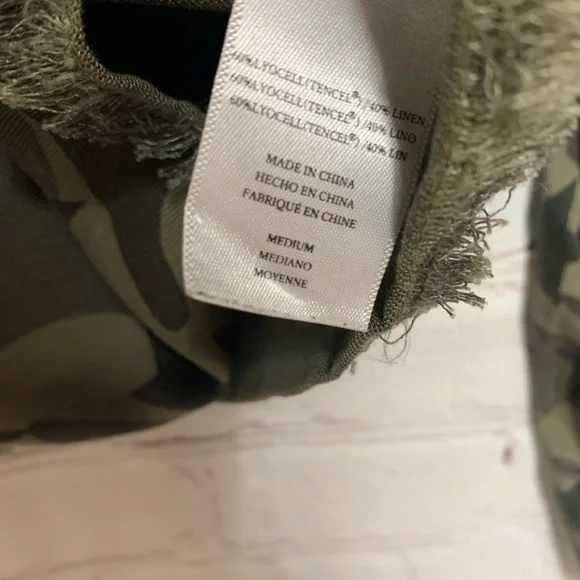 Rails Green Star Camo Utility Jacket Size M - Picture 7 of 9